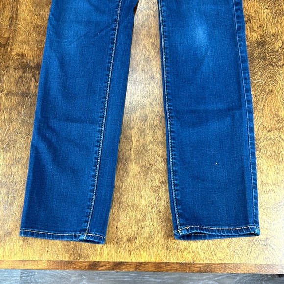 American Eagle outfitters size 8 jeans - Picture 4 of 16